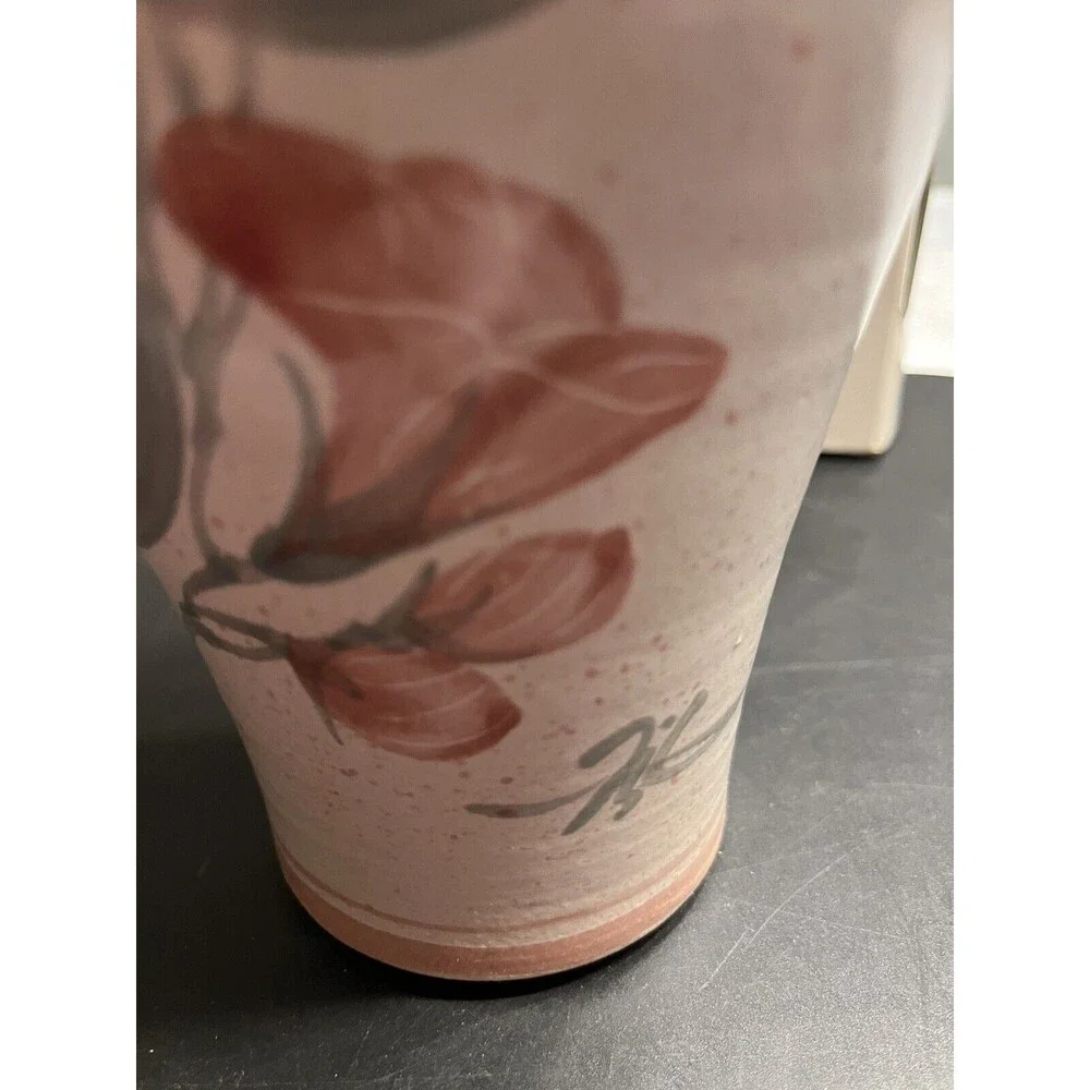 Vtg Peddlers Village Handcrafted Pottery Pink Calle Lilly 10” Vase Signed